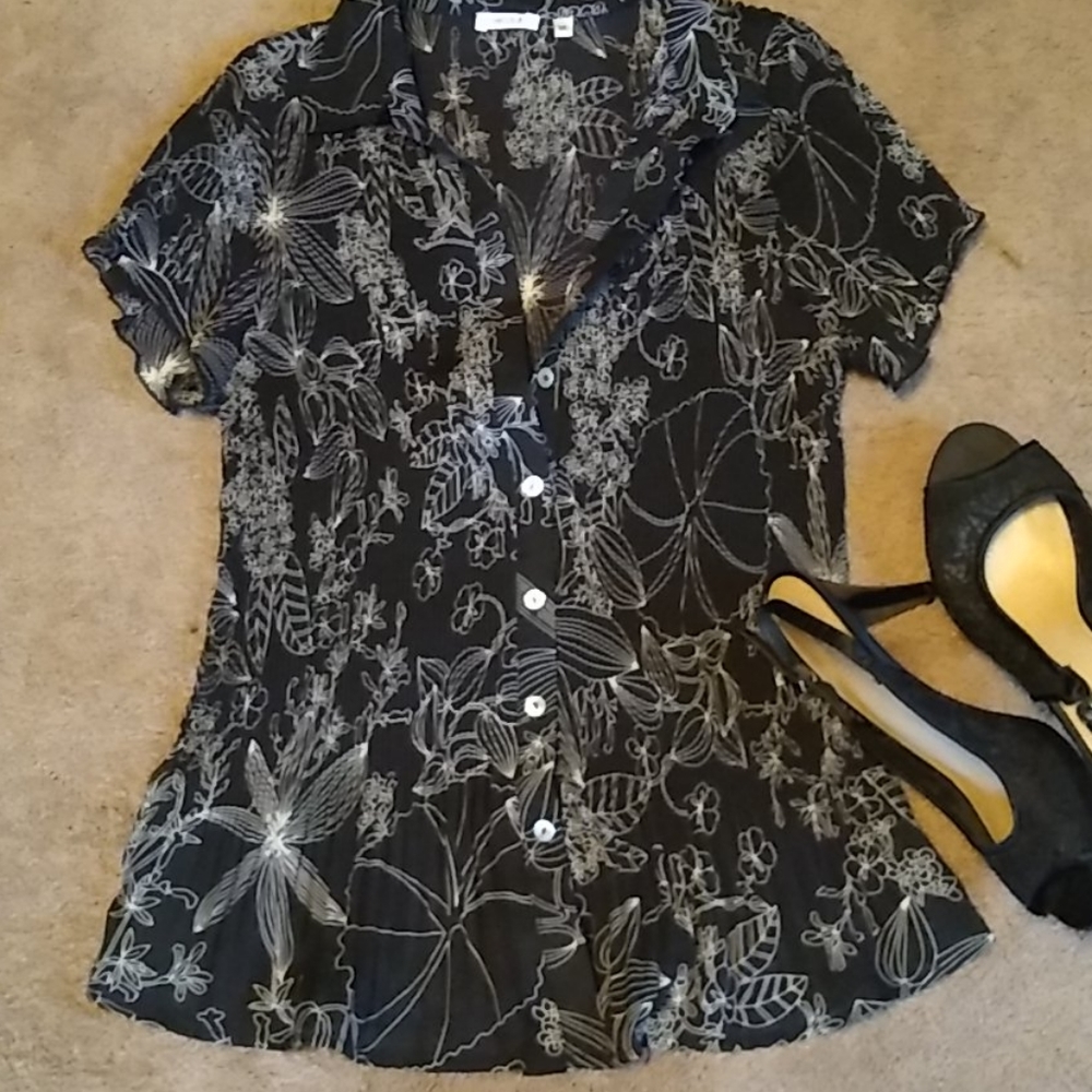 Nicola silky black blouse